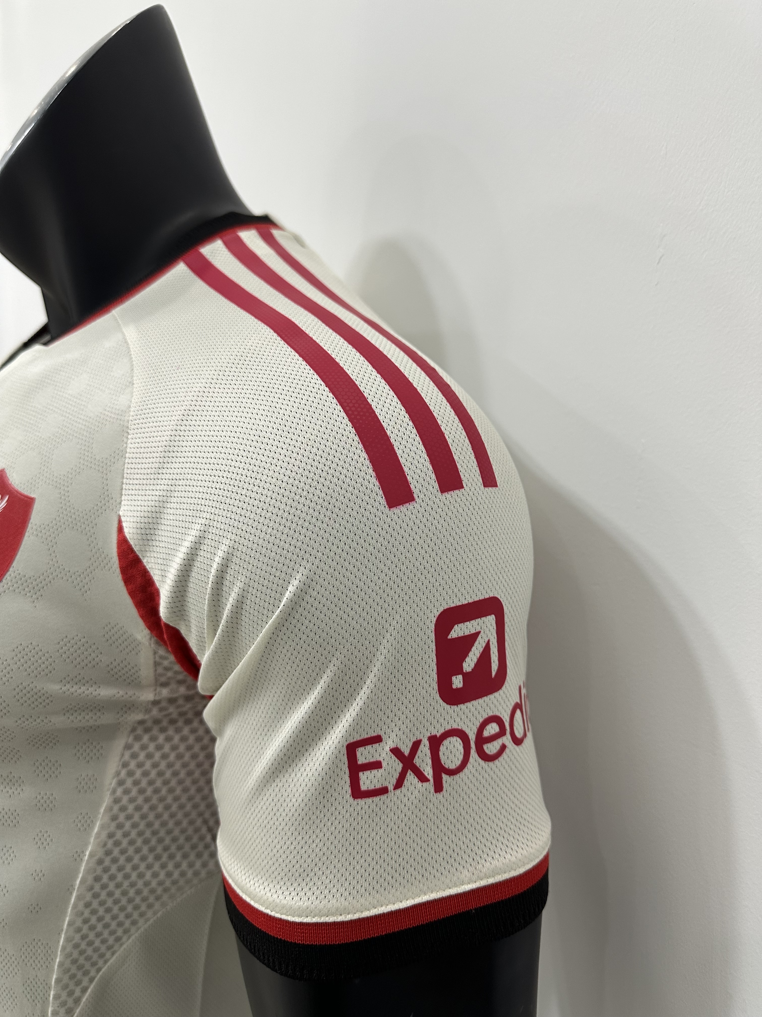 Liverpool FC Away Kit Players Edition